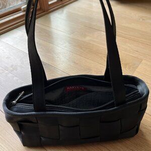 Harveys Seatbelt Purse, black